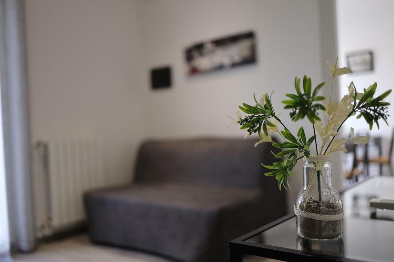 Cavour37 Rooms Palermo Esterno foto