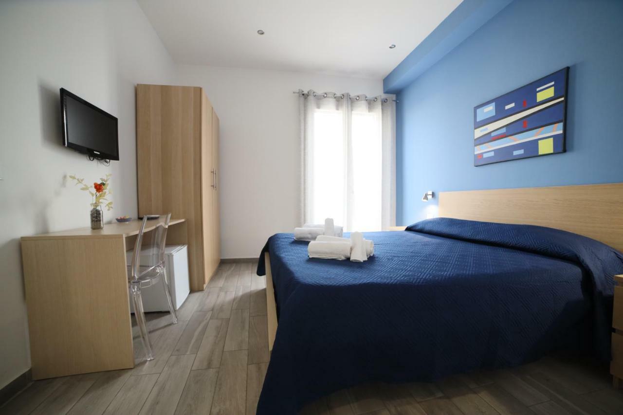 Cavour37 Rooms Palermo Esterno foto