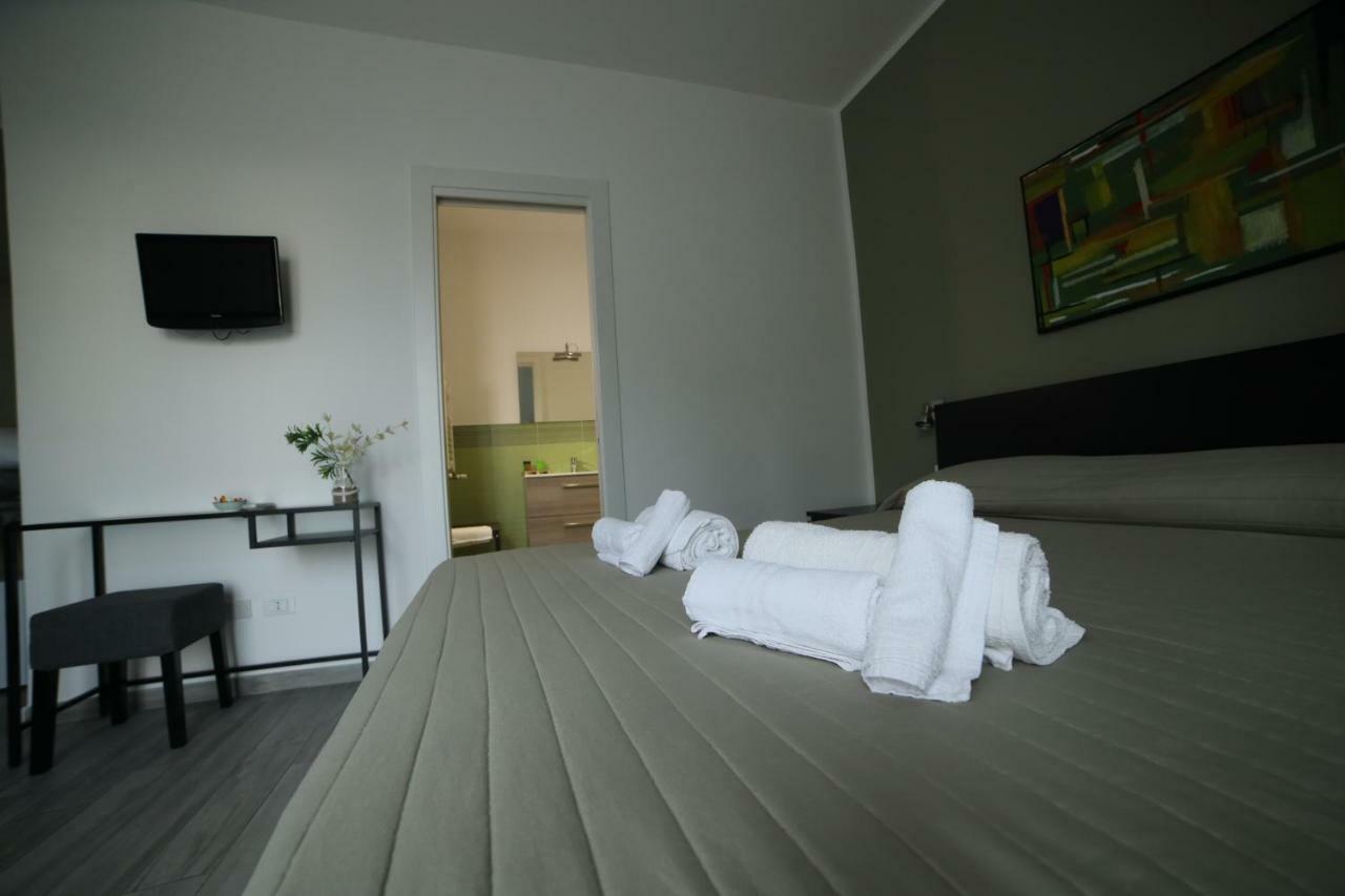 Cavour37 Rooms Palermo Esterno foto